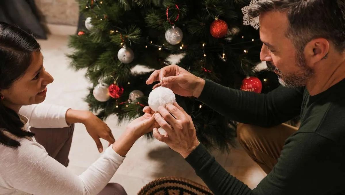 How to Share the Christmas Load Fairly Without Starting a Fight