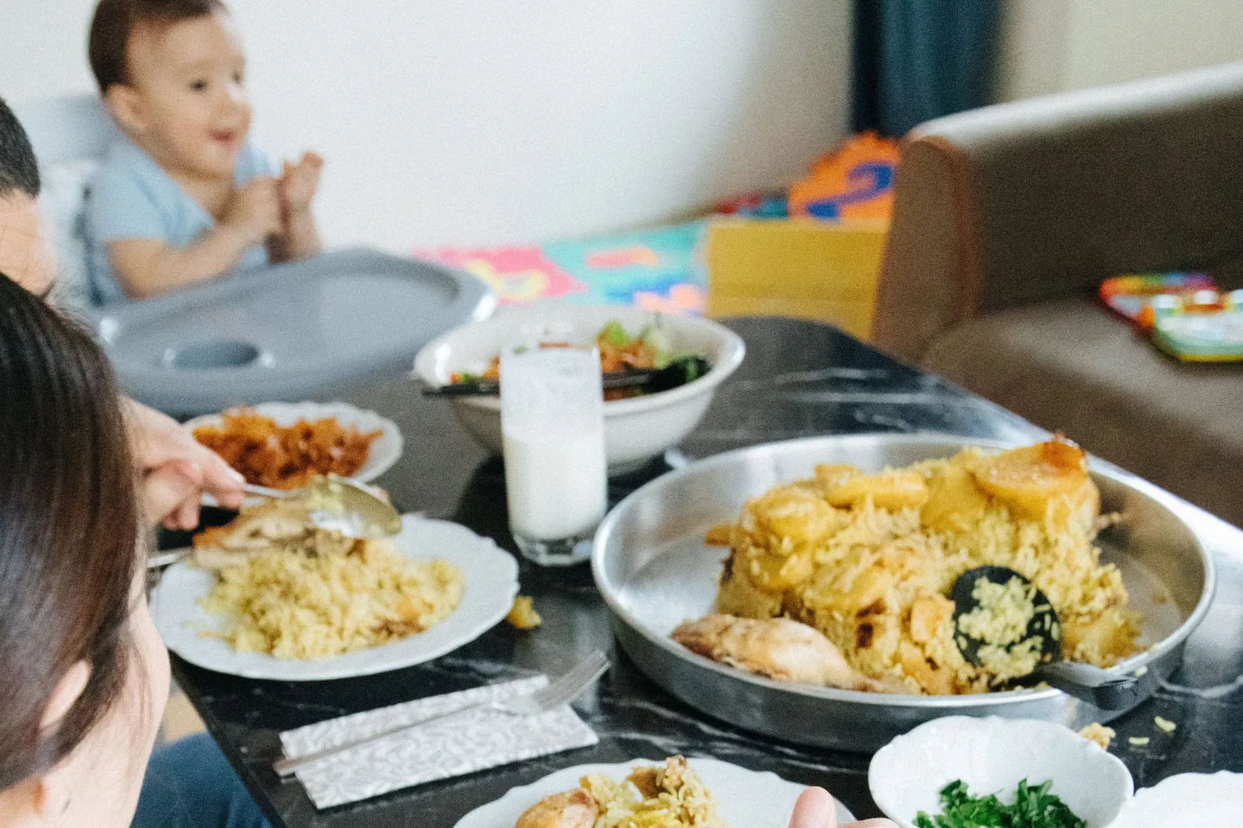 Weekly meal plan for families: plan once, stop deciding every night