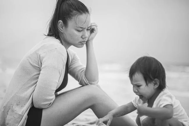 Learn what it means to be the default parent, how the mental load affects well-being, and simple ways to share responsibilities